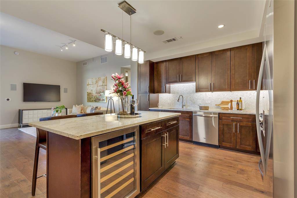 Dallas, TX 75205,4719 Cole Avenue #266
