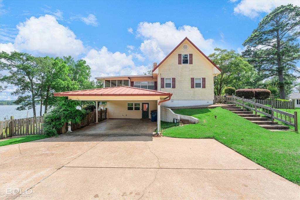 Homer, LA 71040,213 Bluebird Lane