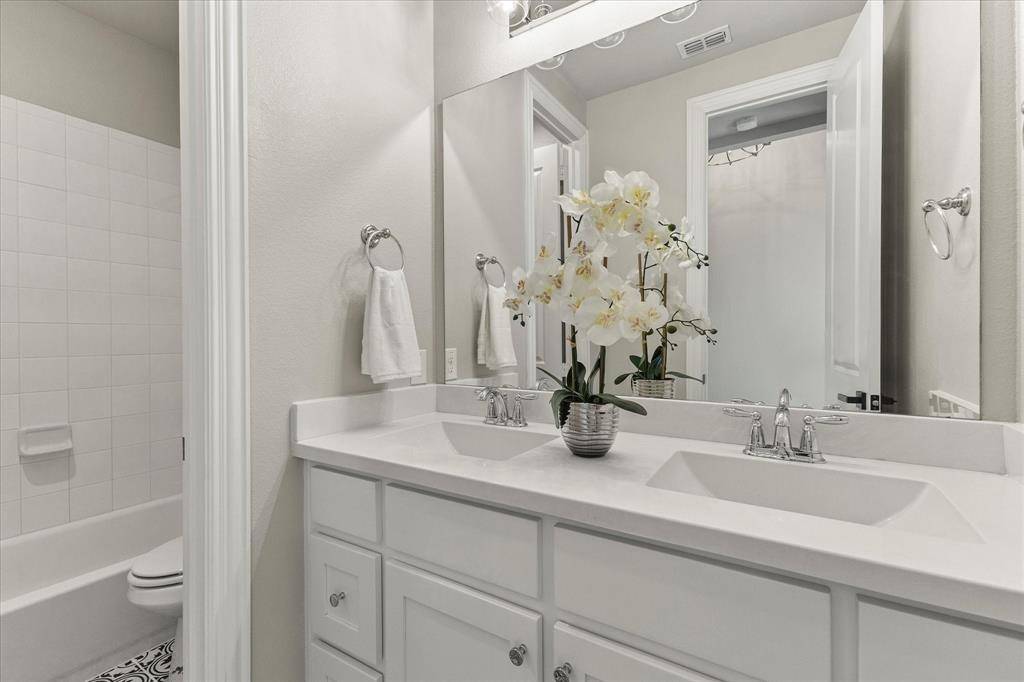 Mckinney, TX 75071,8800 Brandy Branch Way
