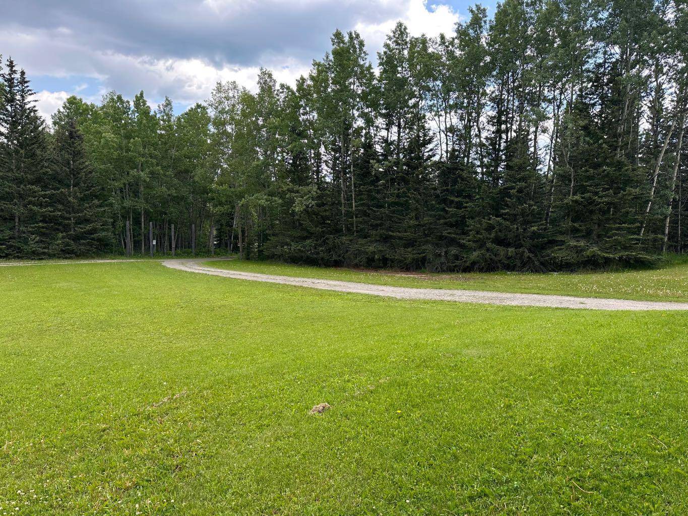 Bragg Creek, AB T0L 0K0,24 Mountain View PARK
