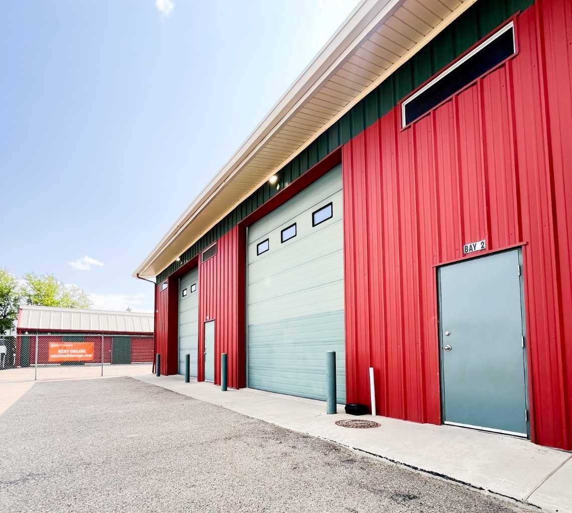 Redcliff, AB T0J 2P0,127 4 ST Northeast #2