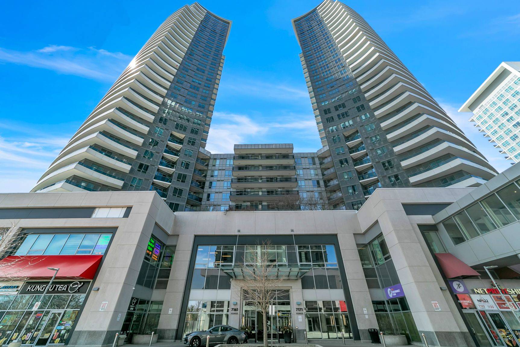 7161 Yonge ST #Ph316, Markham, ON L3T 0C8
