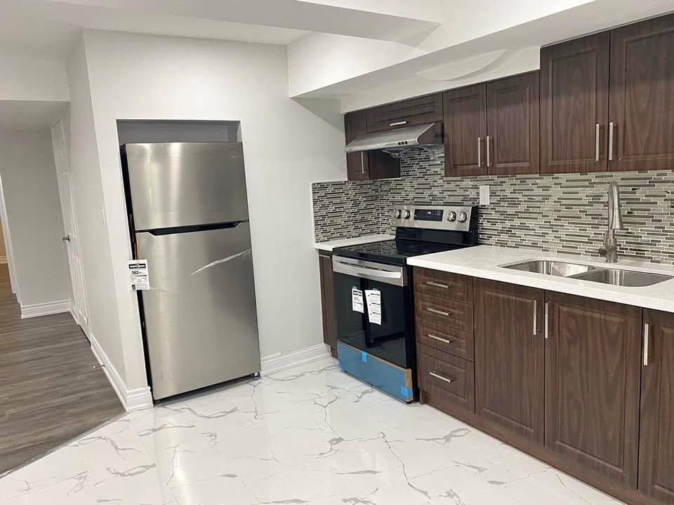 Markham, ON L6B 0V5,39 Sunnyside Hill RD #Basement