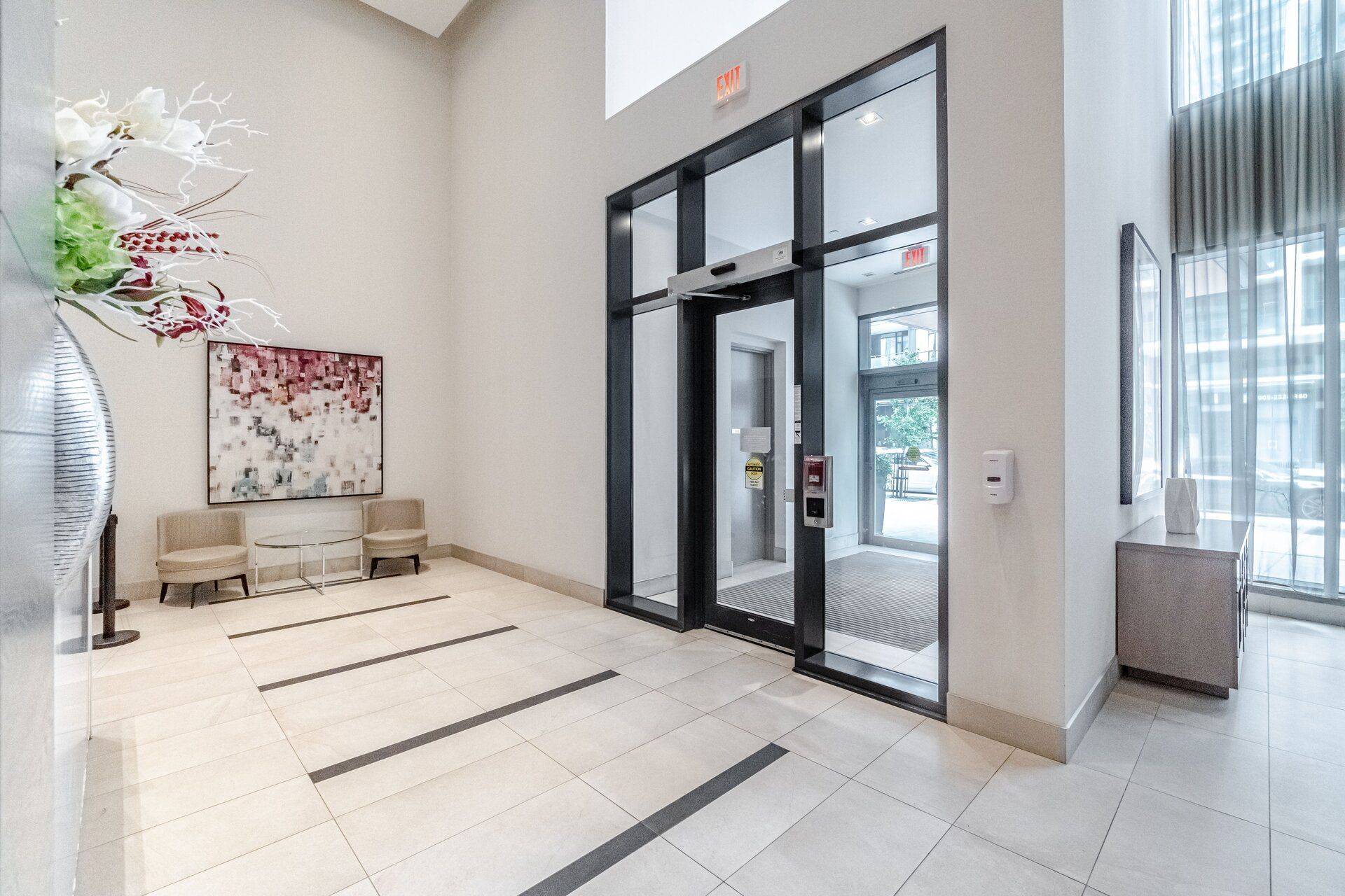 Mississauga, ON L5B 0J8,510 Curran PL #4105
