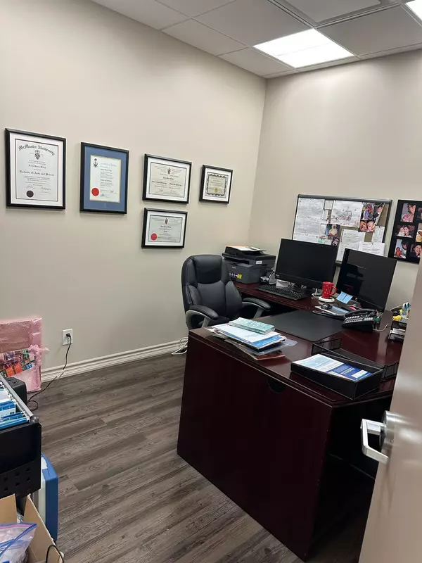 Toronto E07, ON M1B 2W2,1780 Markham RD E #0140