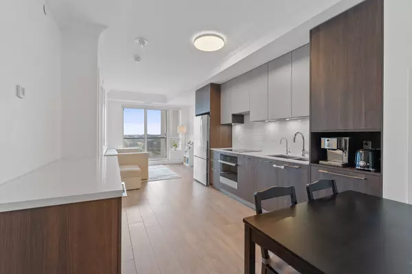 Markham, ON L3R 6L4,8 Water Walk DR #3206
