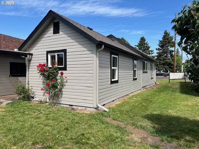 Canby, OR 97013,443 S HWY 99E