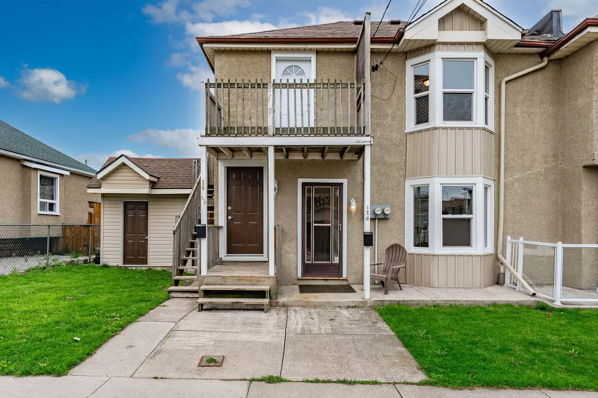 Hamilton, ON L8H 4K4,128 Britannia AVE #2