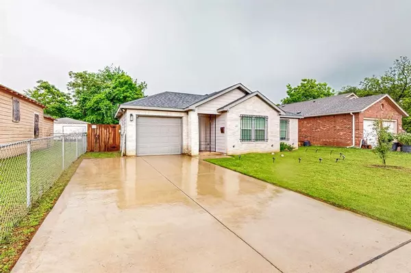 Dallas, TX 75215,2613 Rochester Street