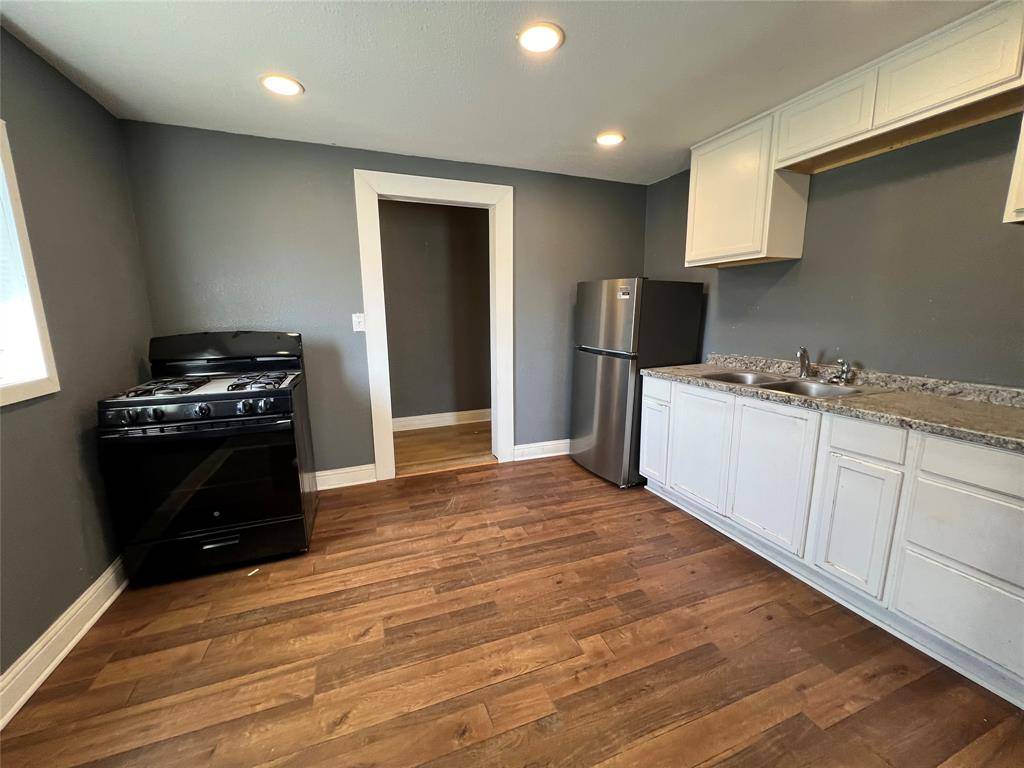 Fort Worth, TX 76111,2801 Ennis Avenue