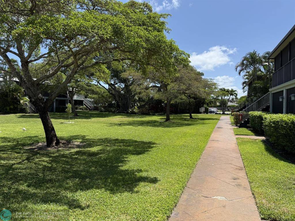 Delray Beach, FL 33483,2920 Florida Blvd  #215
