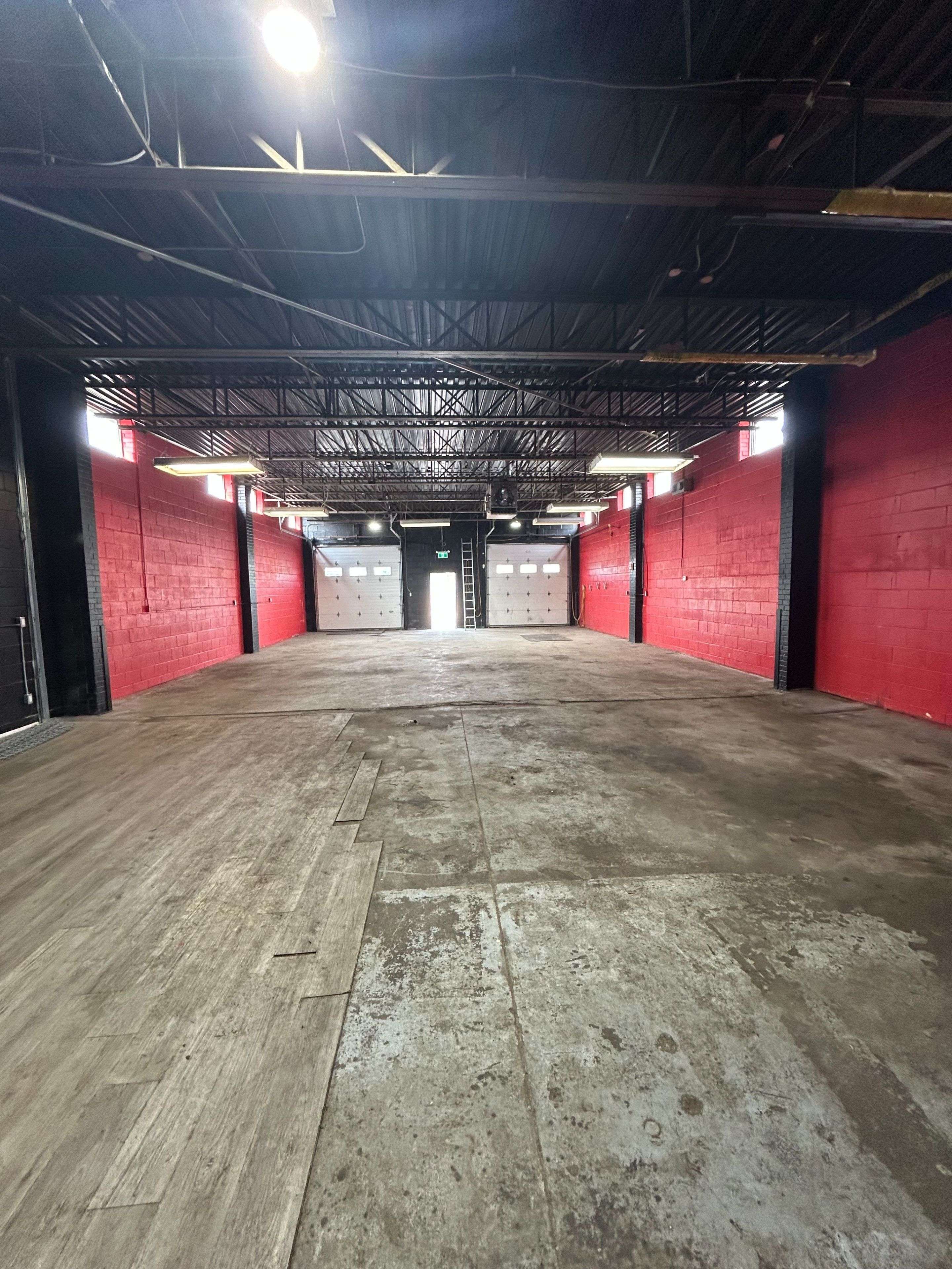 Toronto W05, ON M3J 2B2,26 Tangiers DR #A