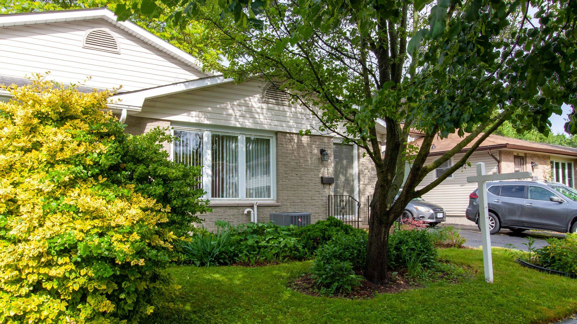 London North, ON N6G 3J6,1334 Blanchard RD