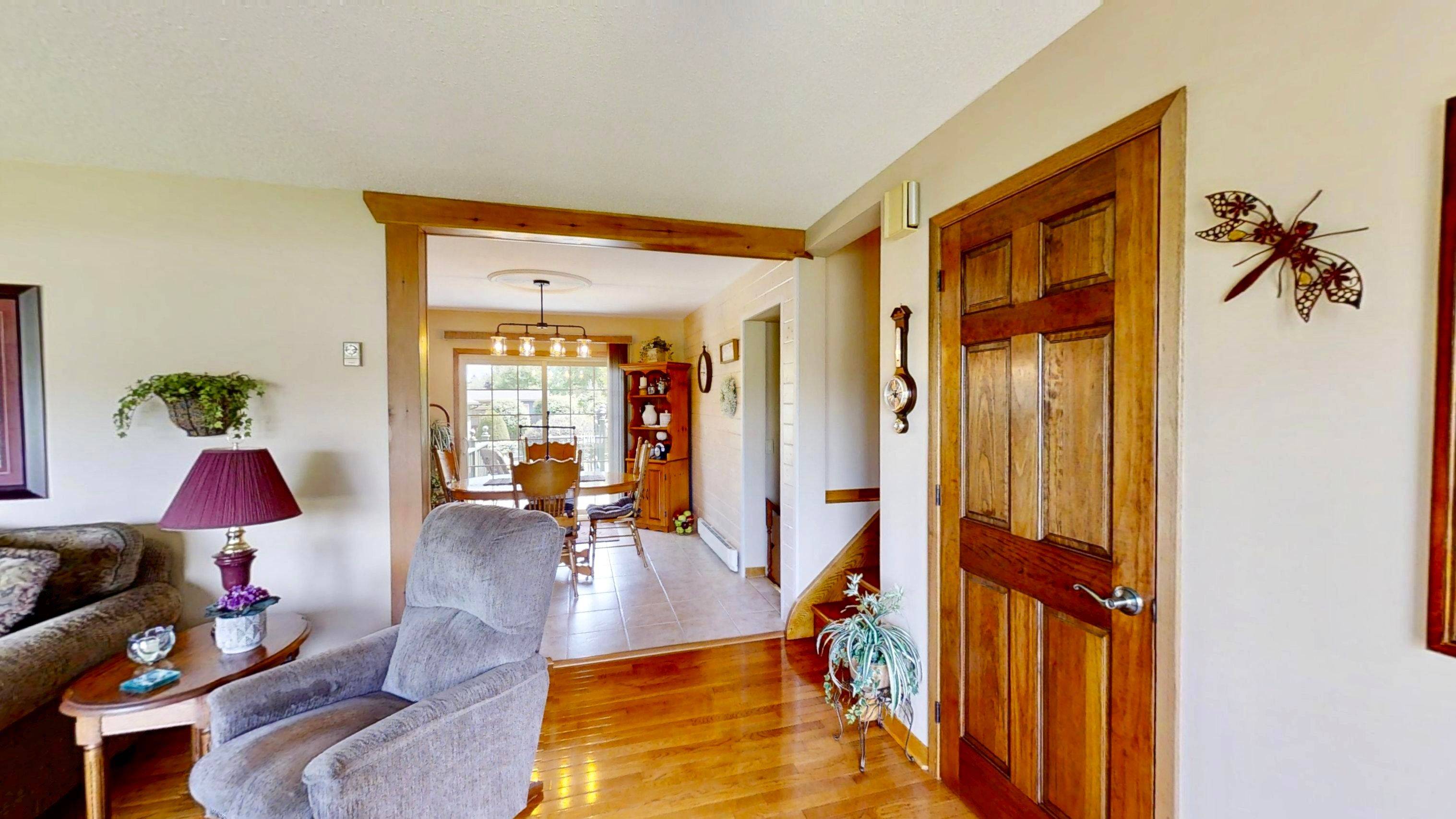 Kawartha Lakes, ON K0M 2M0,30 Grant DR