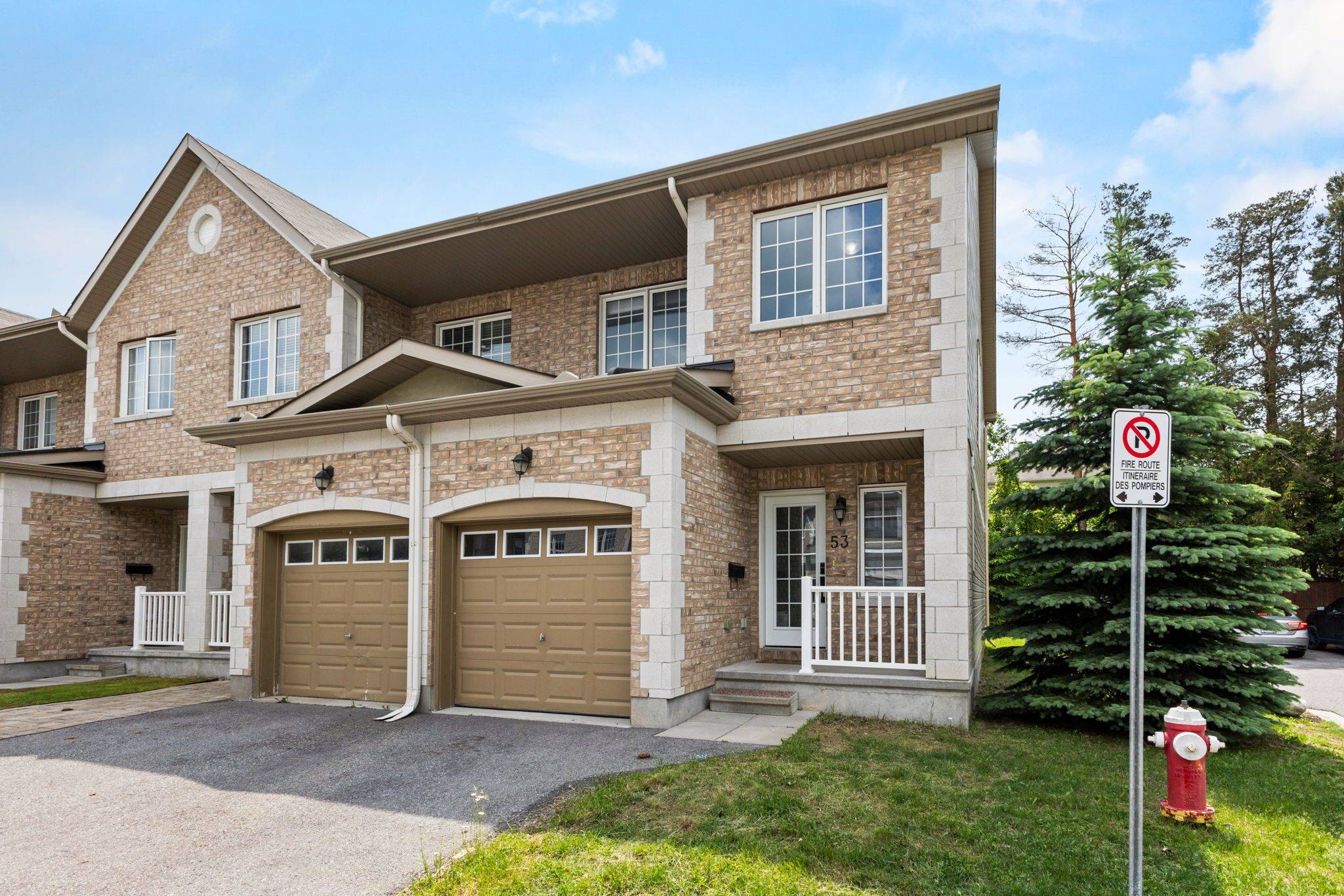Barrhaven, ON K2J 0J5,53 Dundalk Private