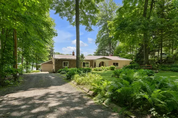 Frontenac, ON K0H 2N0,4268 Melody Lodge LN