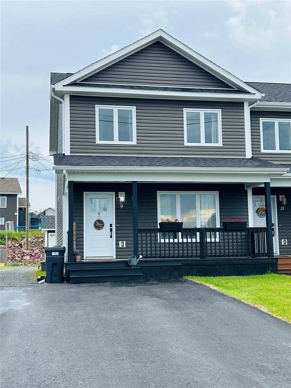 9 Locke Street, Grand Falls-windsor, NL A2A 0B5