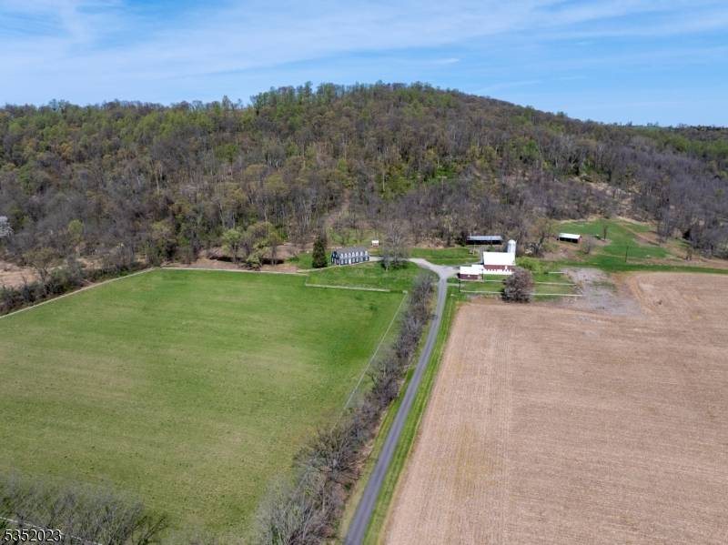 264 Asbury Bloomsbury Road, Franklin Twp., NJ 08802