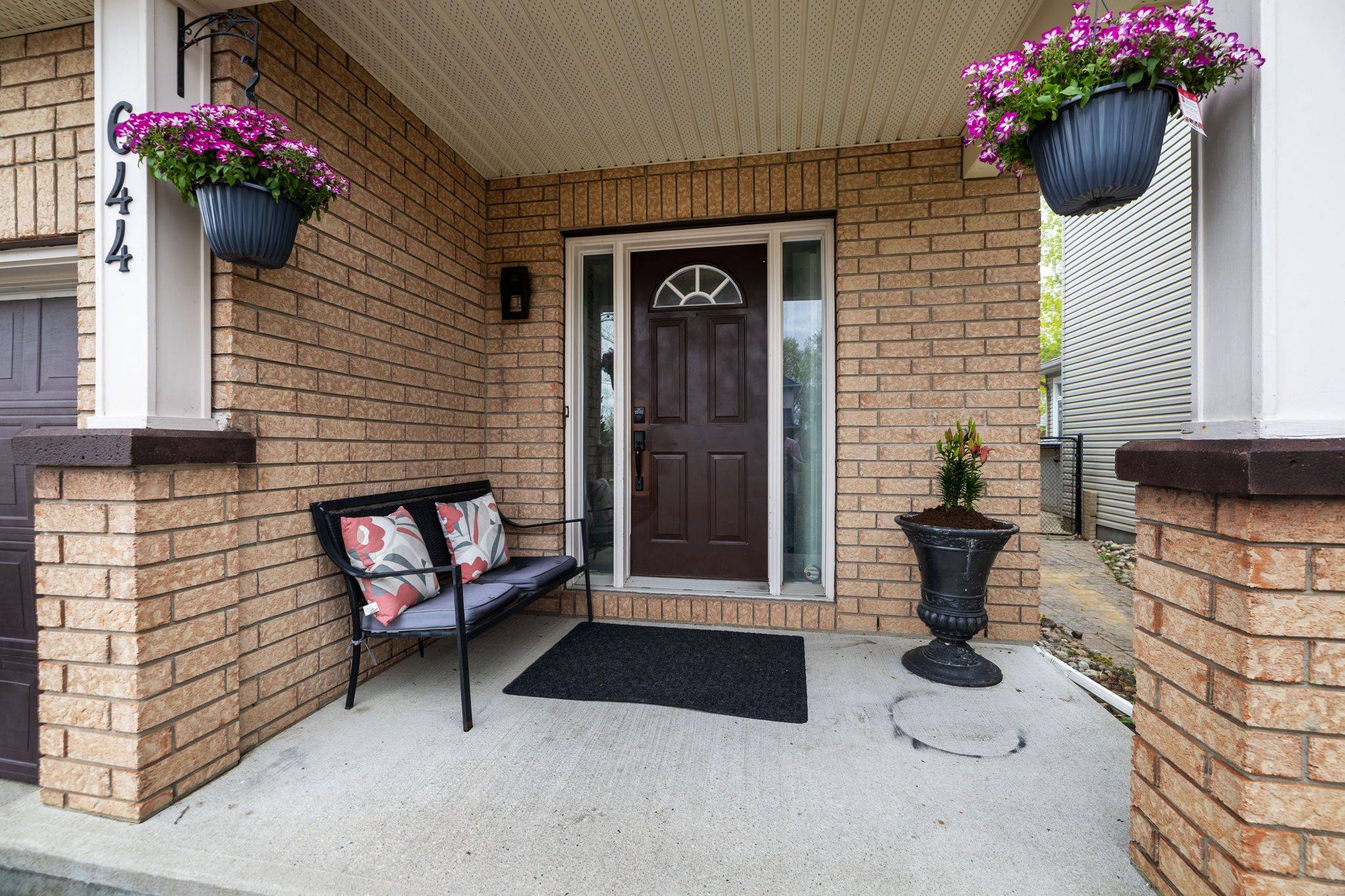 Blossom Park - Airport And Area, ON K1T 4E7,644 Devonwood CIR