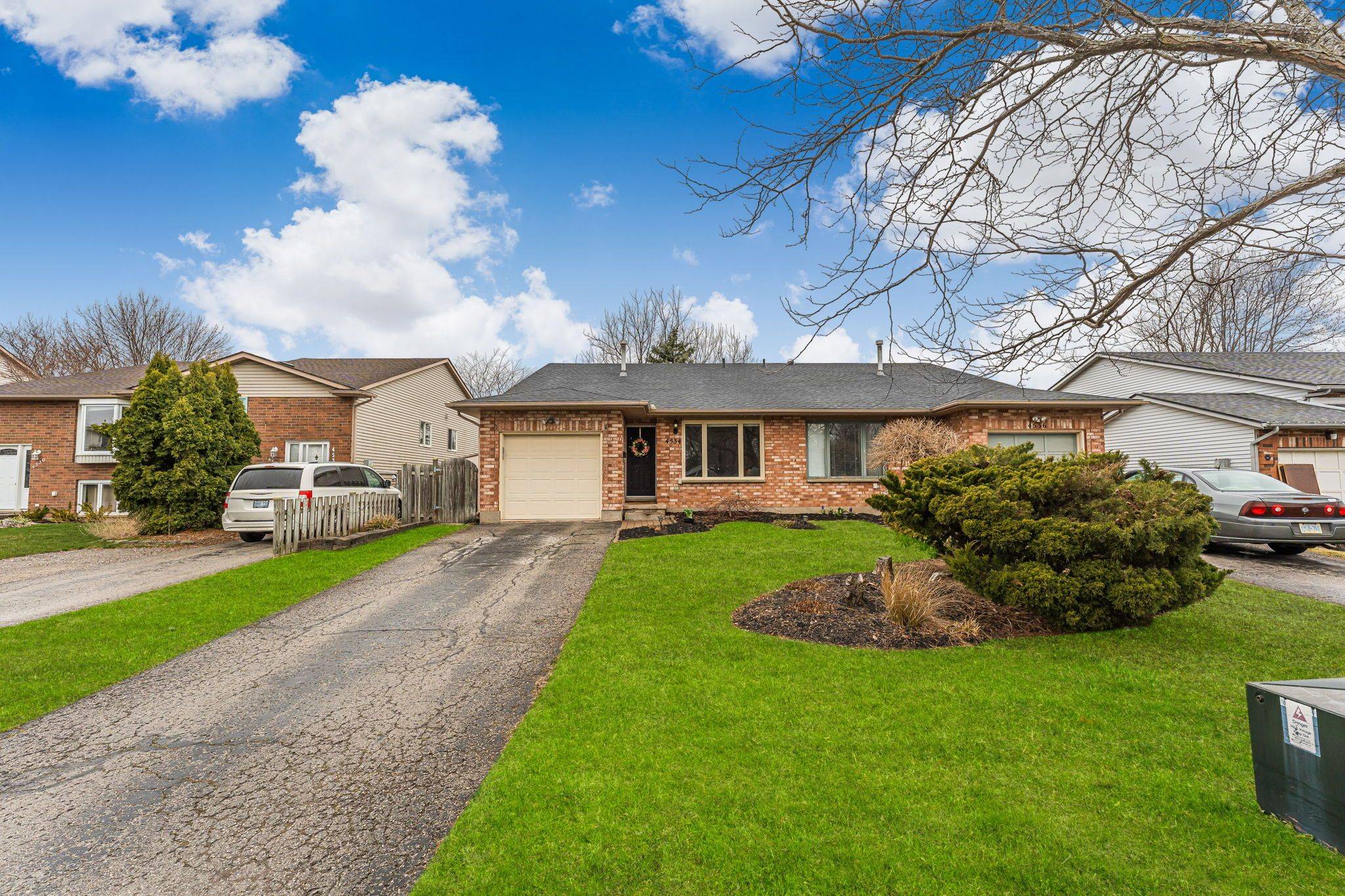 Lincoln, ON L3J 0C5,4534 Dufferin AVE