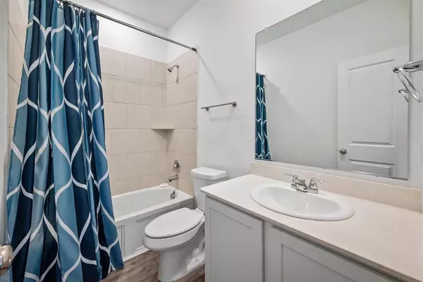 Little Elm, TX 75068,520 Ventura Boulevard
