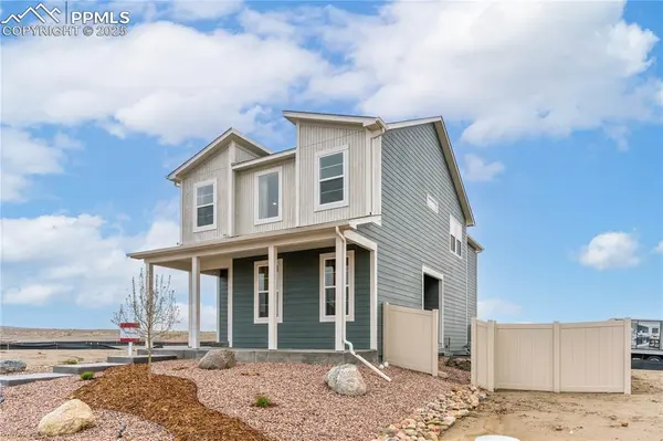 Colorado Springs, CO 80925,5131 Roundhouse DR