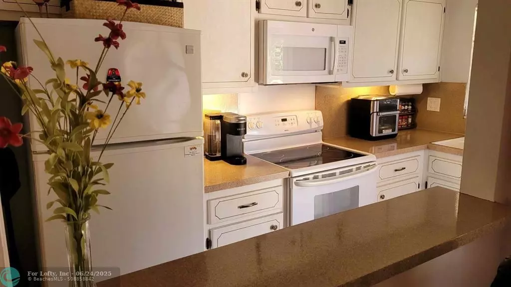 5300 Washington St #G328, Hollywood, FL 33021