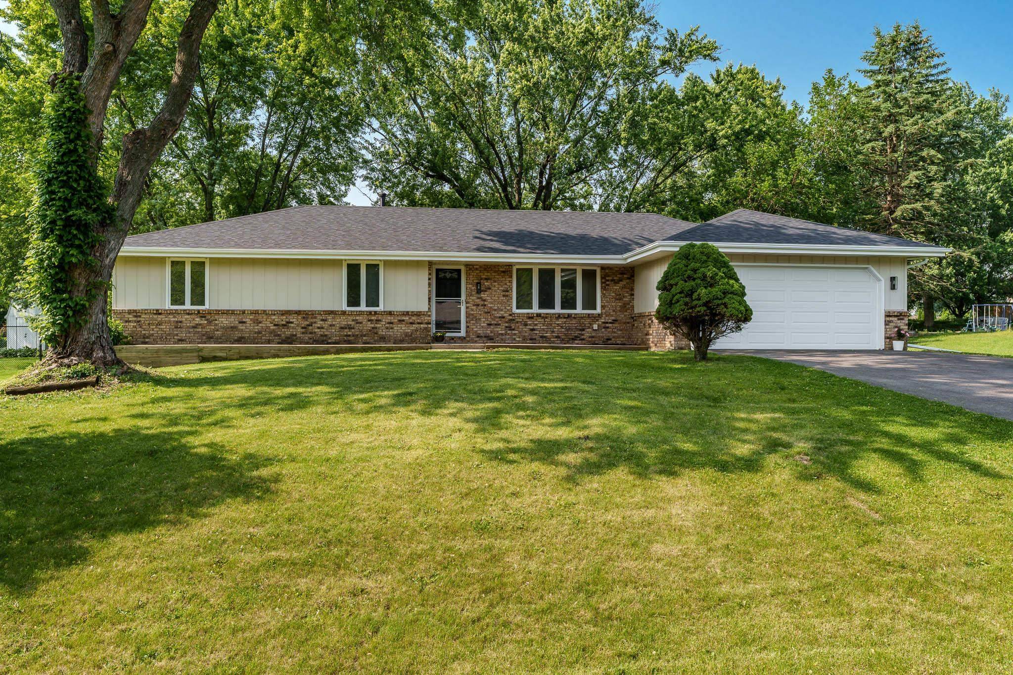 7329 CORNFLOWER Road, Cherry Valley, IL 61016