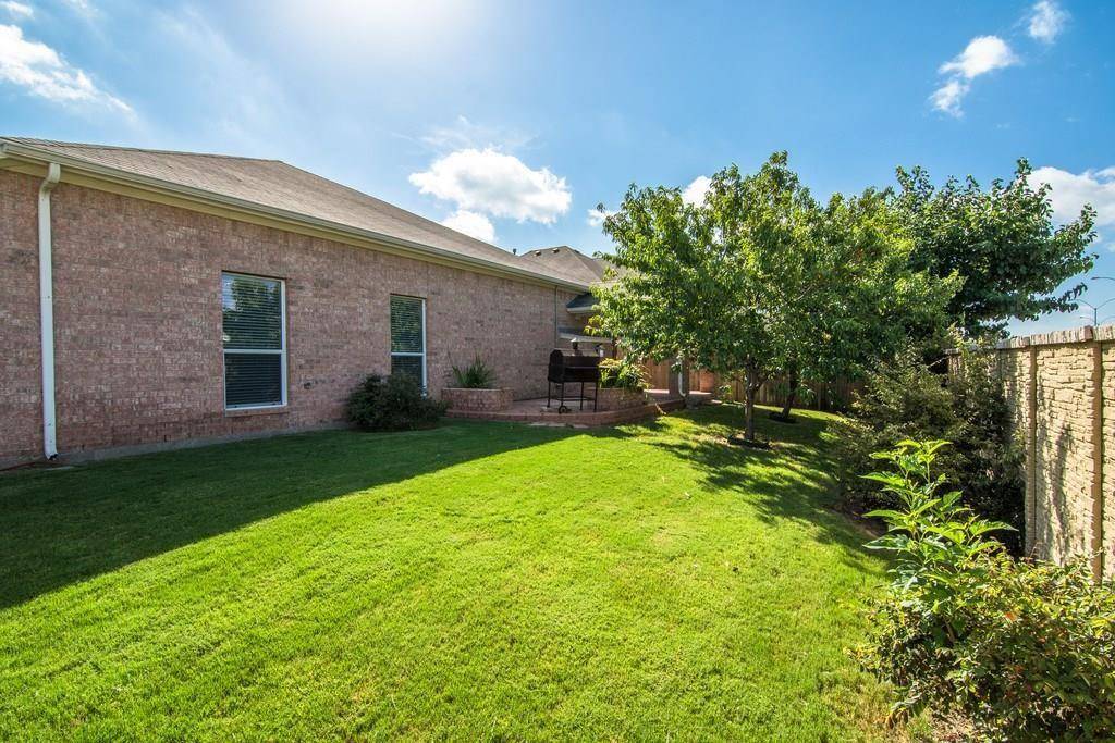 Fort Worth, TX 76131,5817 Ozark Drive