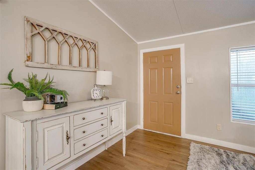Alvarado, TX 76009,808 County Road 207