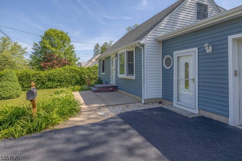 East Brunswick Twp., NJ 08816,7 Winslow Ave