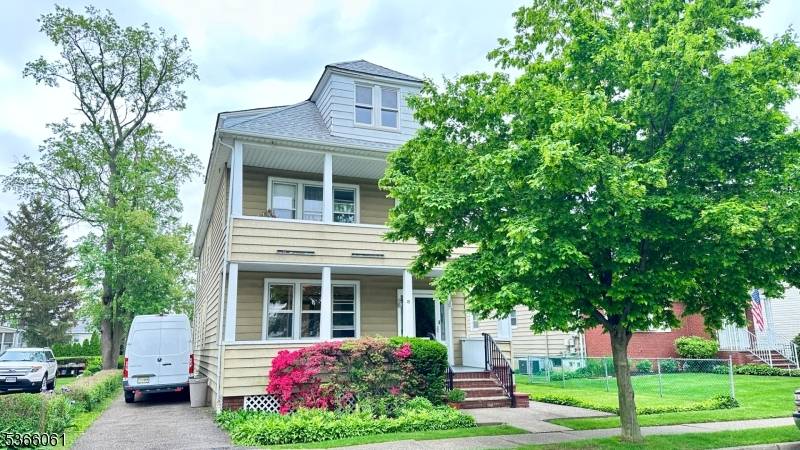 75 Alfred St, Clifton City, NJ 07013