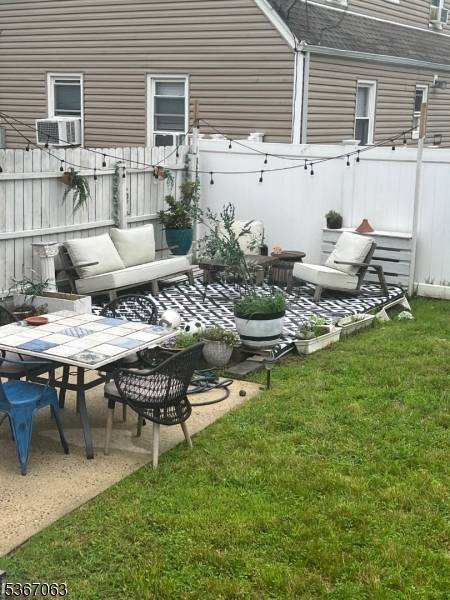 Bloomfield Twp., NJ 07003,1637 Broad St