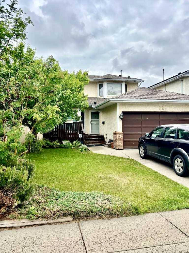 22 Riverside Close SE, Calgary, AB T2C 3L4