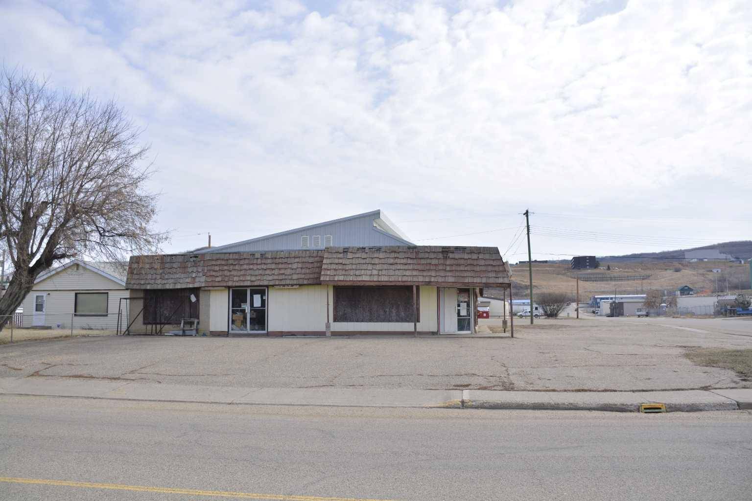 Peace River, AB