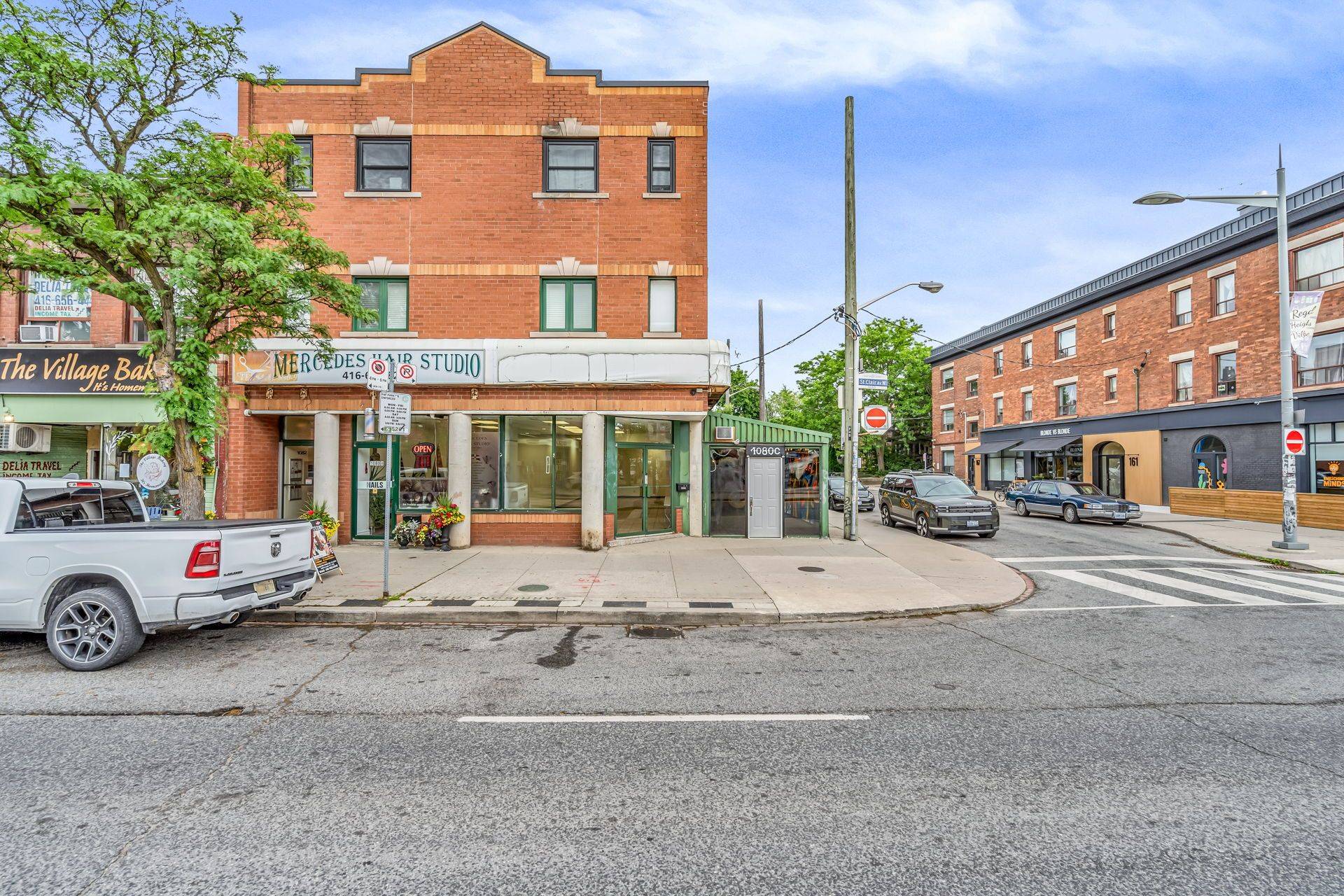 Toronto C03, ON M6E 1A7,1080 St. Clair AVE W