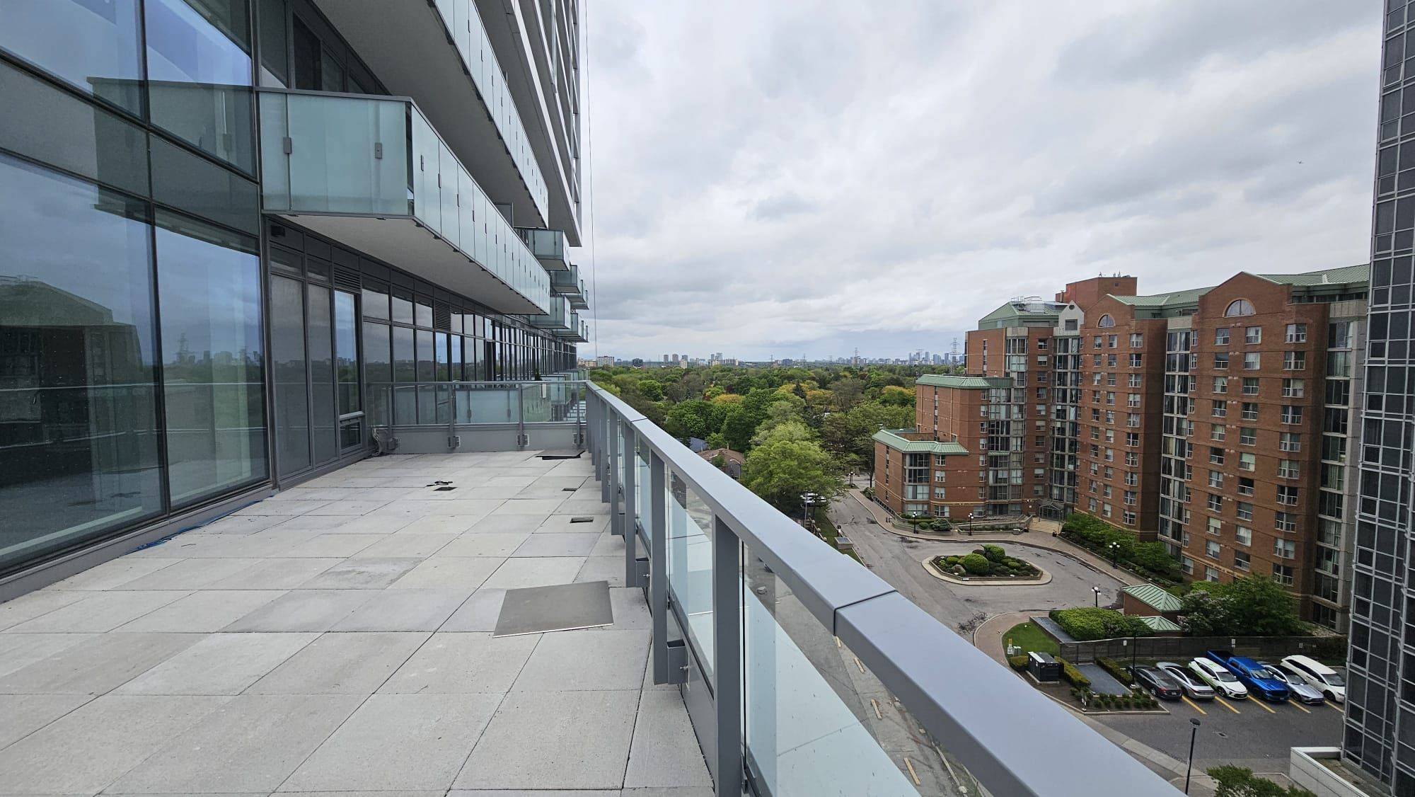 Toronto C14, ON M2M 0B9,8 Olympic Garden DR #S912