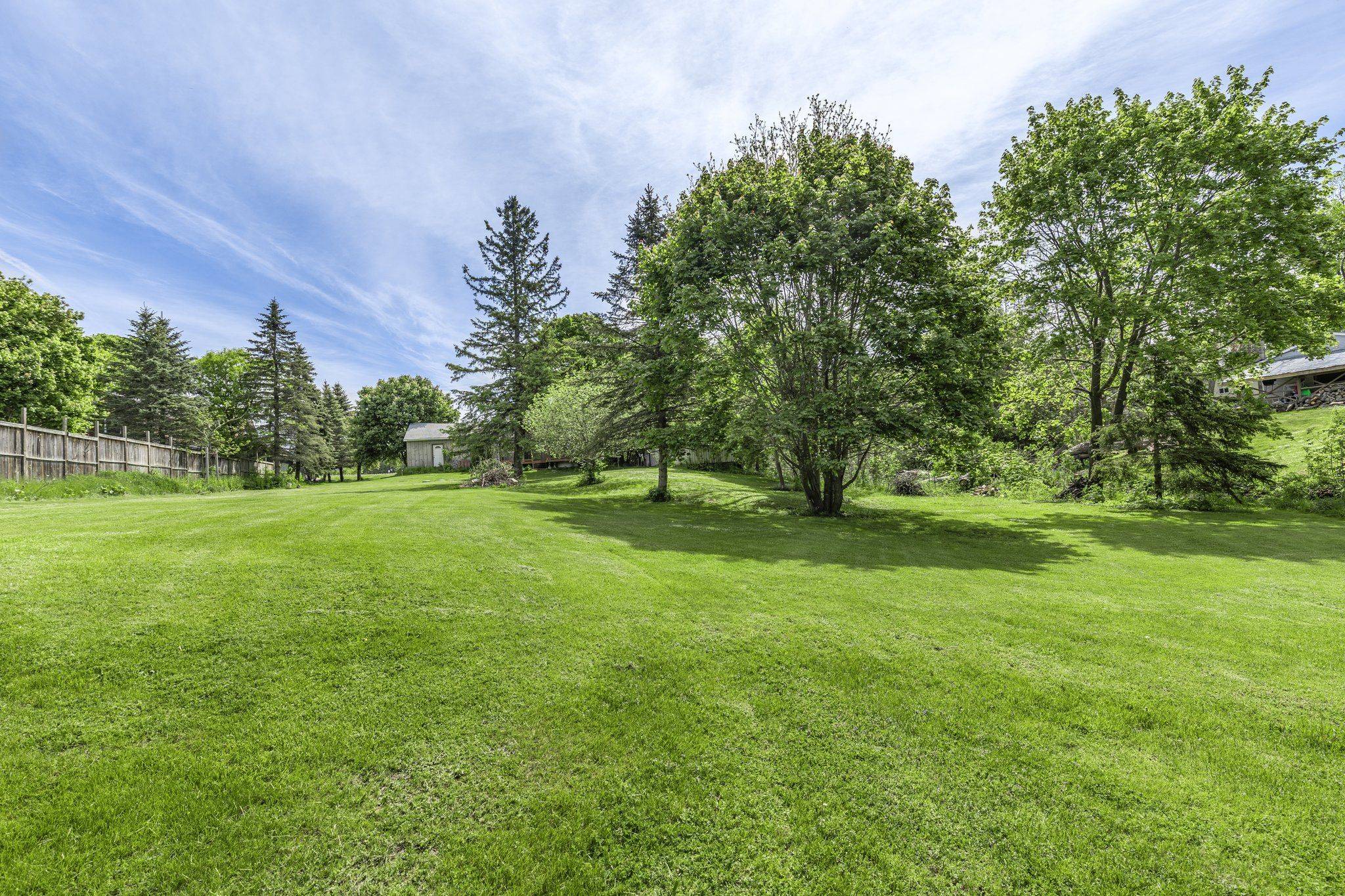Essa, ON L0L 2N0,209 Barrie ST