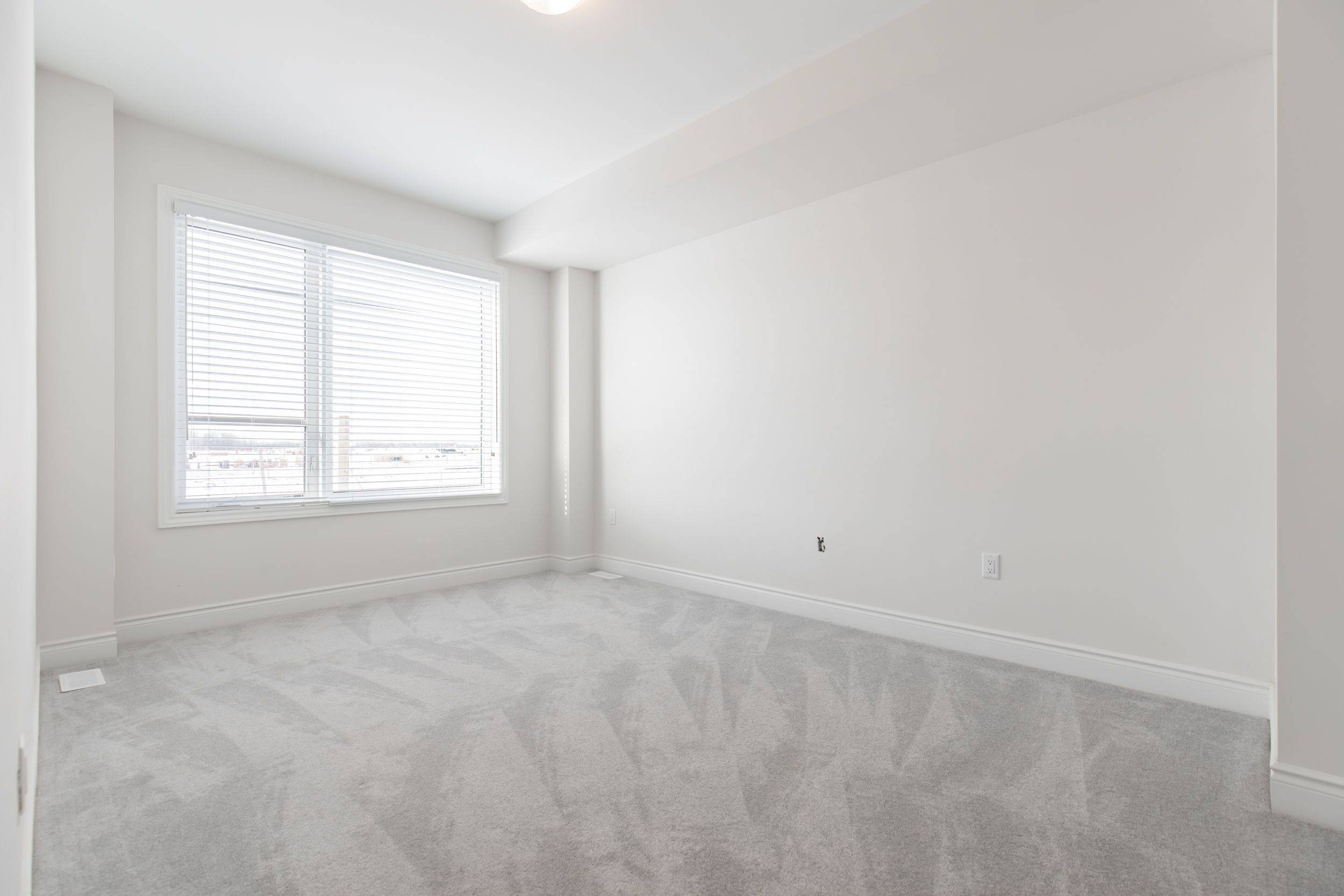 Oakville, ON L6H 0V9,3271 Sixth Line