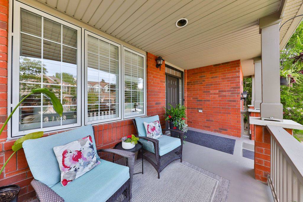 Milton, ON L9T 5K1,591 Caverhill CRES