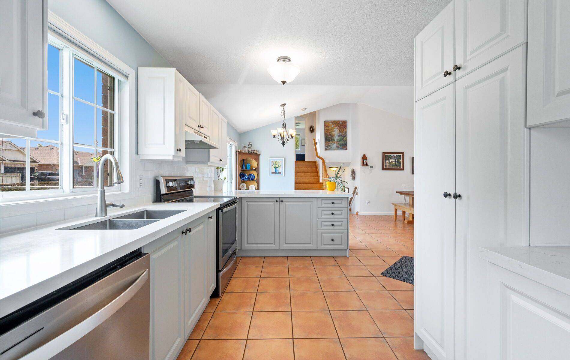 Orangeville, ON L9W 5G1,26 Fendley RD