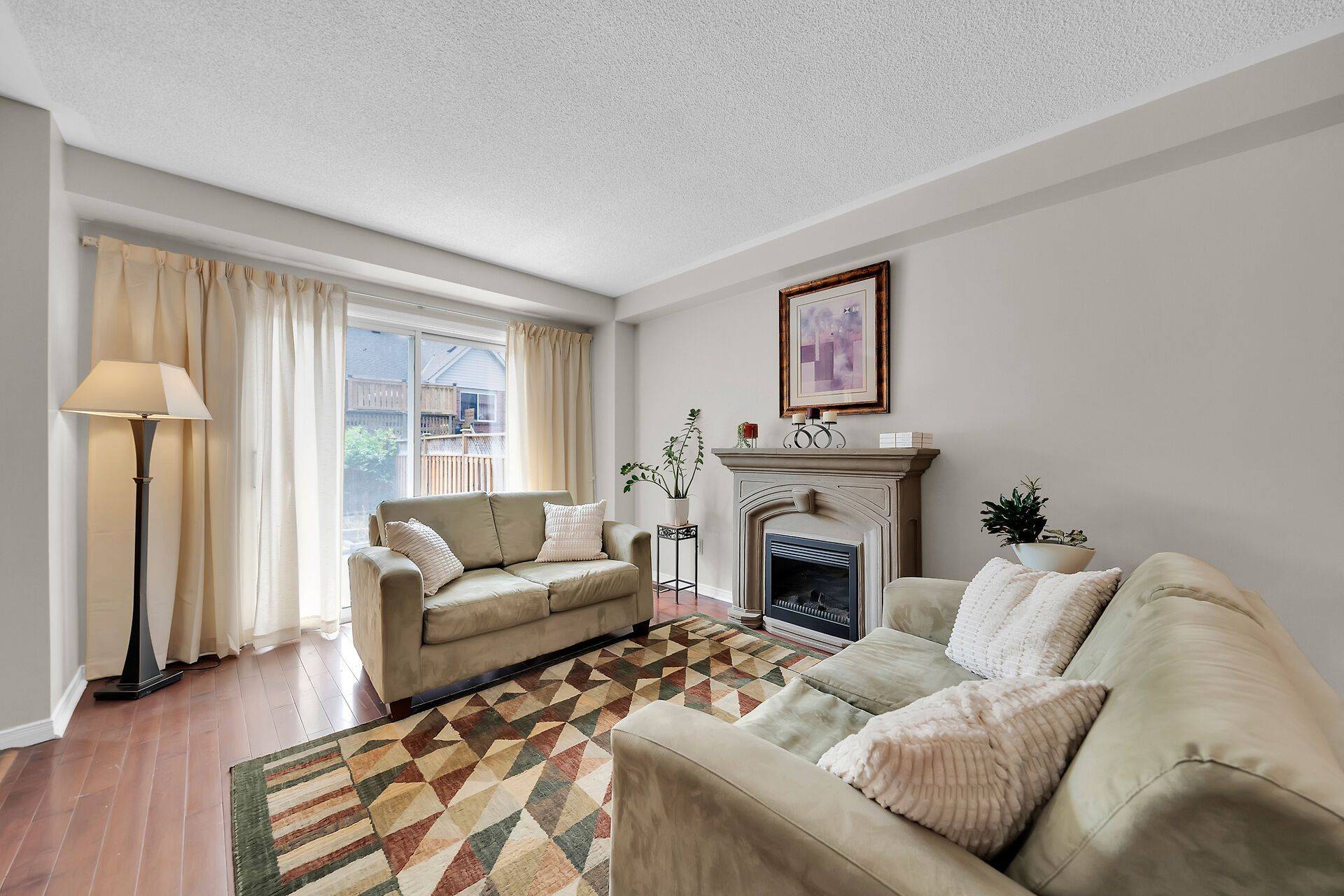 St. Catharines, ON L2N 7R3,12 JORDAN CT