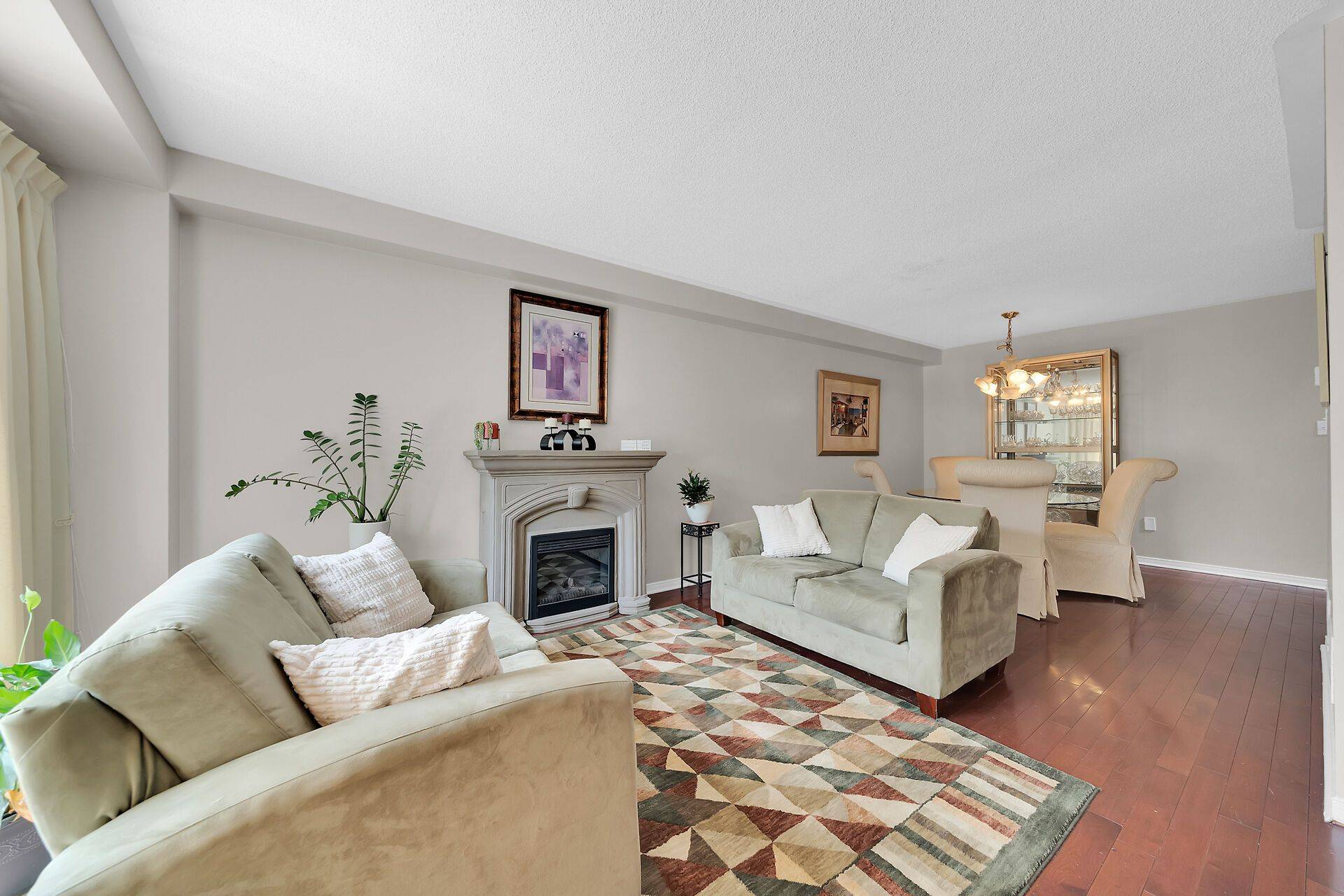 St. Catharines, ON L2N 7R3,12 JORDAN CT