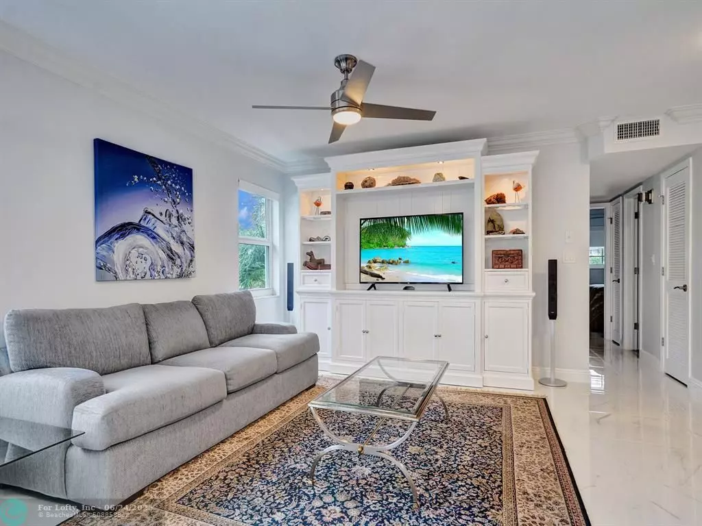 Lauderdale By The Sea, FL 33062,1439 S Ocean Blvd #304