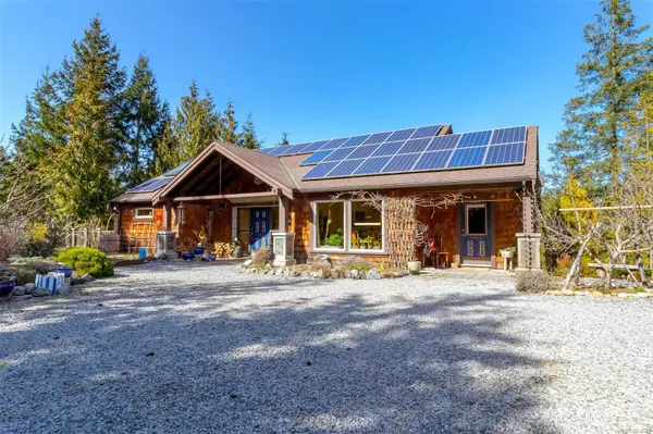 1860 Ashling Rd, Qualicum Beach, BC V9K 2V1