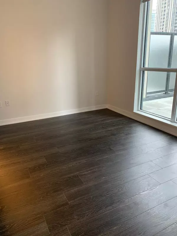Mississauga, ON L5B 0K9,4085 Parkside Village DR #507