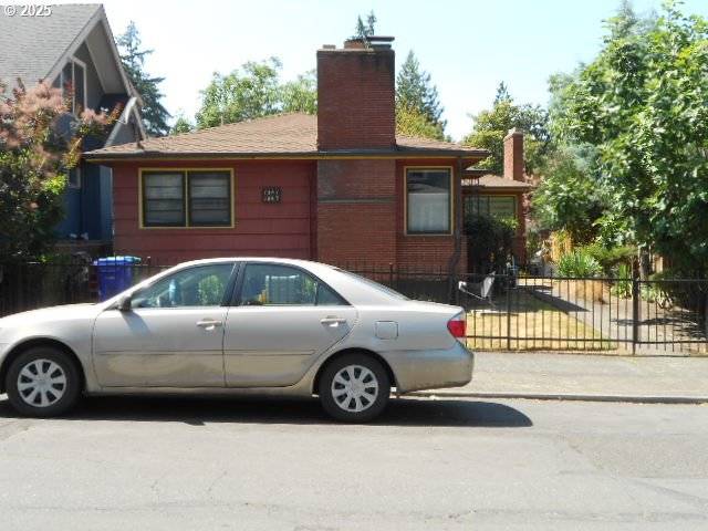 Portland, OR 97211,5845 NE 30TH AVE