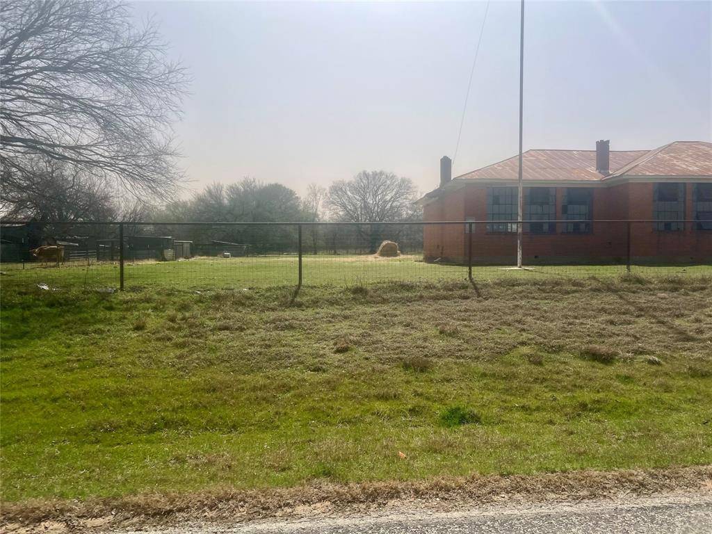 Nocona, TX 76255,2.61 ac FM 103