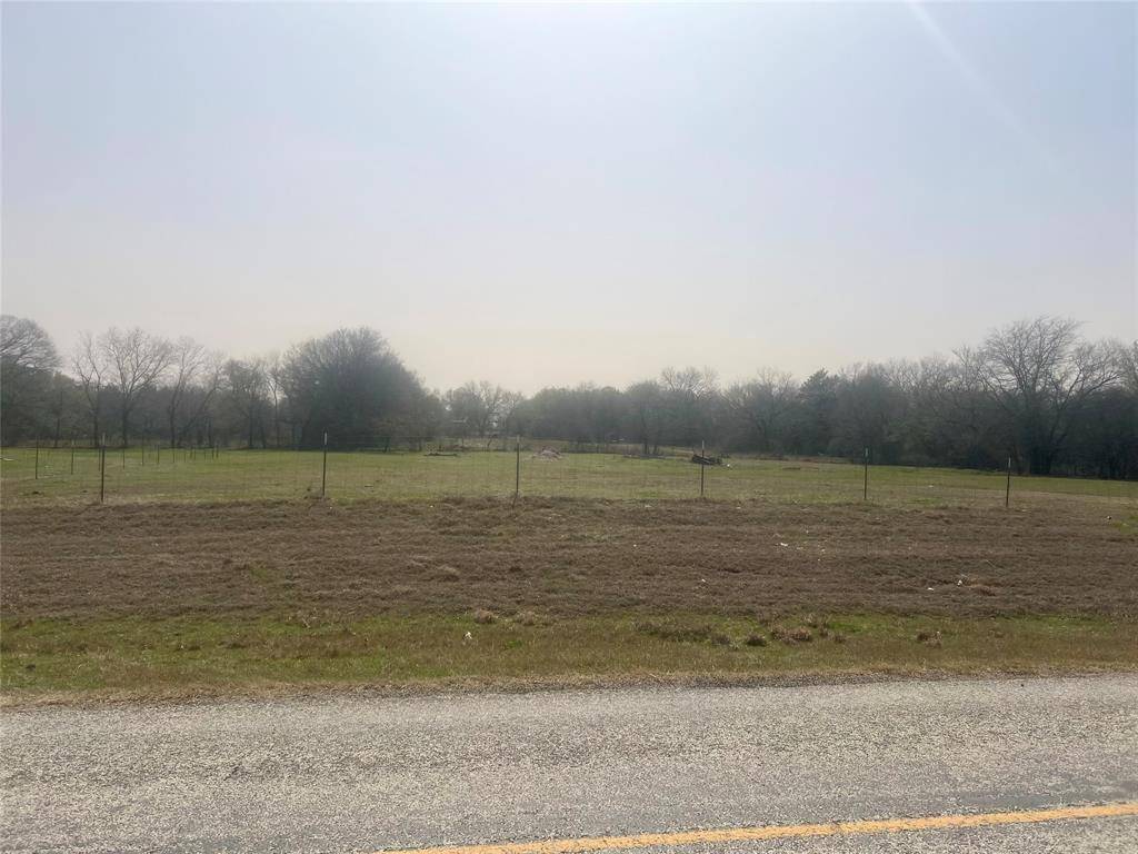 Nocona, TX 76255,2.61 ac FM 103