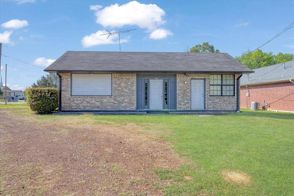 1601 W 16th Street,  Mount Pleasant,  TX 75455
